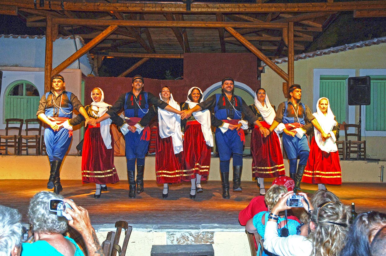 CRETAN NIGHT